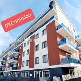 Pipera 1, Aviatiei, spatiu comercial 81 mp, 9 ml vitrina, produce venituri